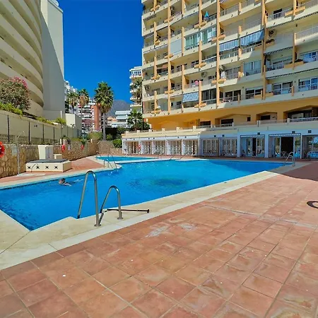 Апартаменты Diana 905. Superb South-facing One-bedroom With Amazing Sea Views. Марбелья