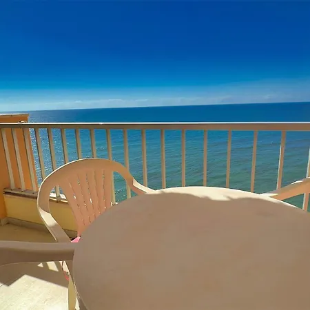 Апартаменти Diana 905. Superb South-facing One-bedroom With Amazing Sea Views. *