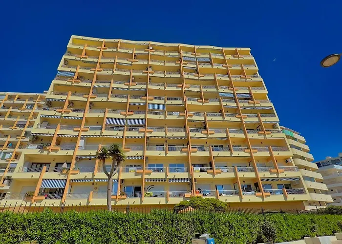 דירה Diana 905. Superb South-facing One-bedroom With Amazing Sea Views. *