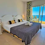 Appartamento Diana 905. Superb South-facing One-bedroom With Amazing Sea Views.